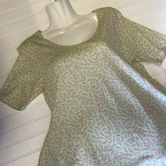 LulaRoe Leaf Print 🍃 Perfect T Top-#1016 - Picture 9 of 12